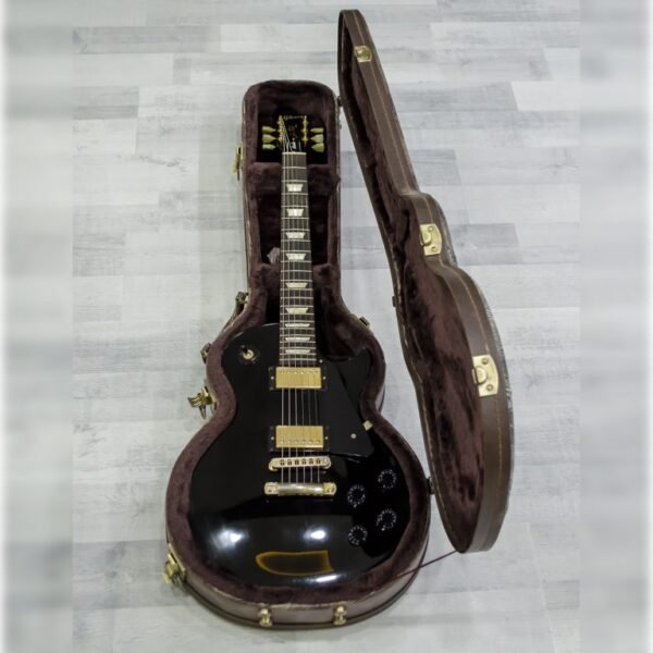 Gibson Les Paul Studio 2006 Traditional with Case (Used) - Image 4
