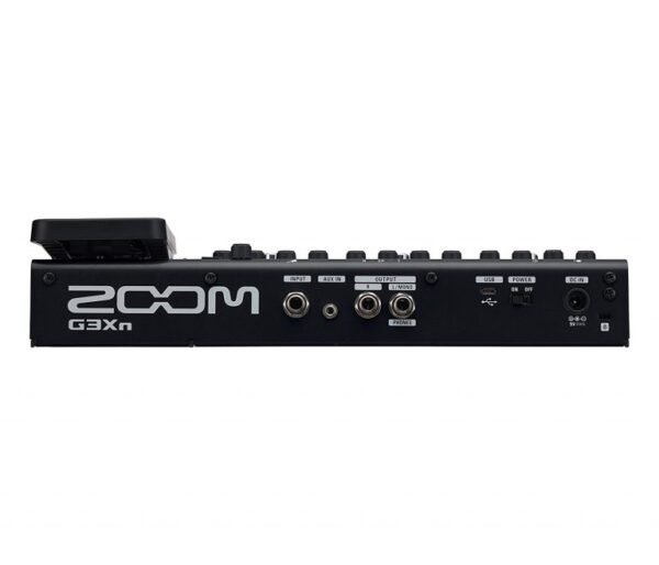 Zoom G3Xn Multi-effects Processor (Plus Pedalboard) - Image 3
